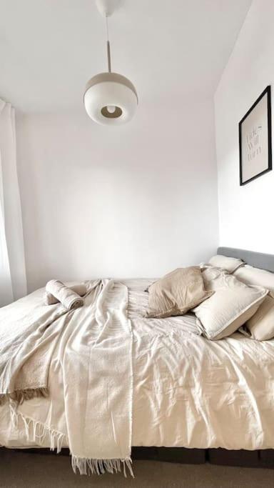 אל קאמפיו Nuevo Apartamento 1 Linea! מראה חיצוני תמונה